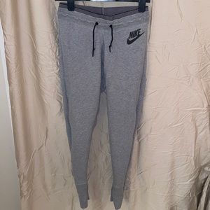 Nike joggers